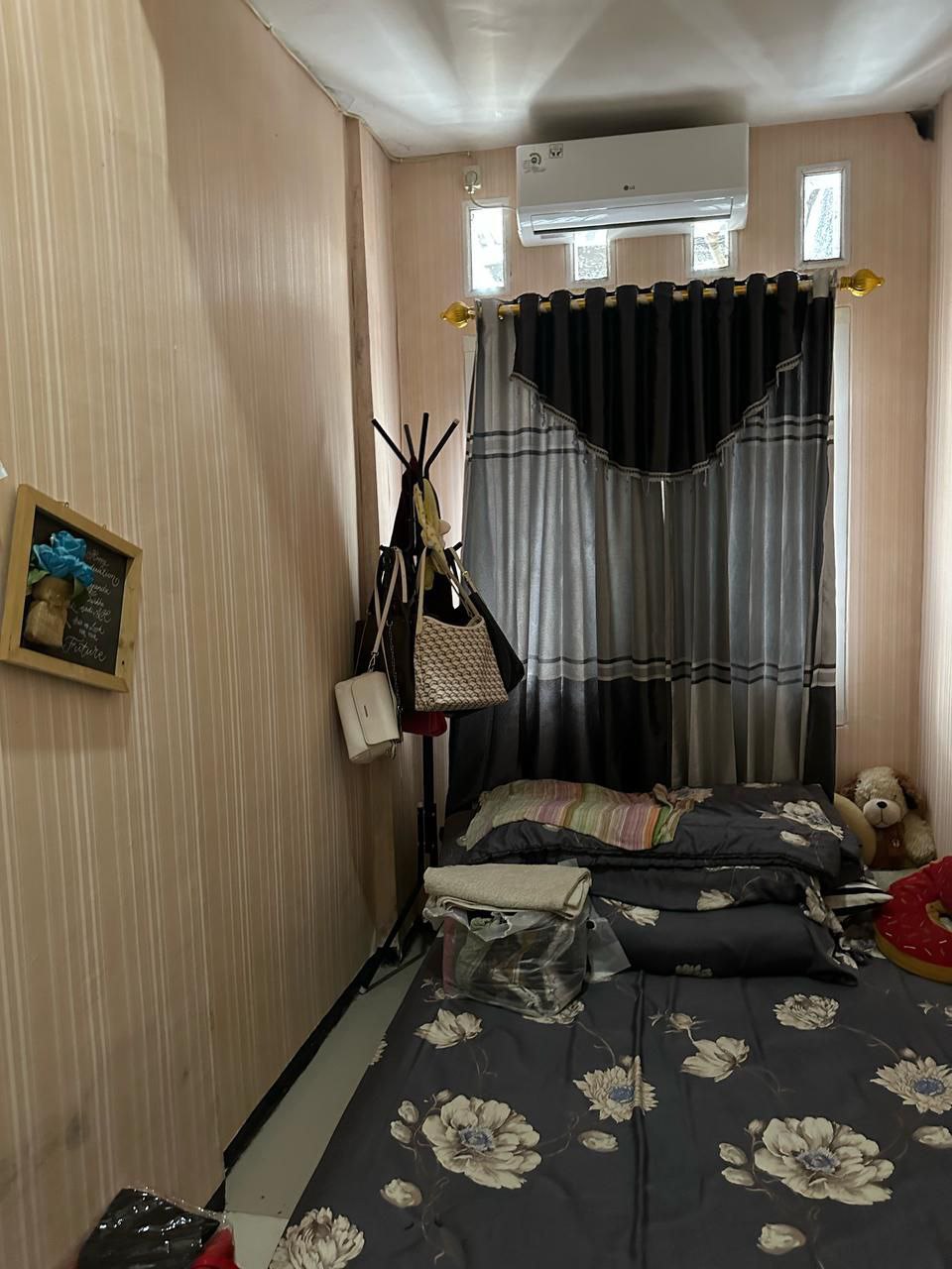 Dijual Rumah Siap Huni 1 Lantai di Kebraon Manis Utara Surabaya Selatan - Thumbnail 4