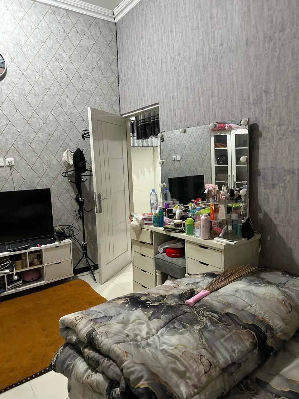 Dijual Rumah Siap Huni 1 Lantai di Kebraon Manis Utara Surabaya Selatan - Thumbnail 8