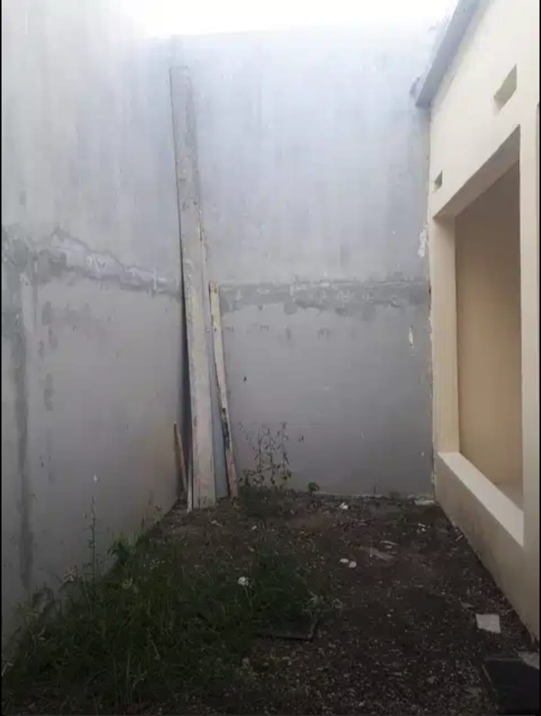 Dijual Rumah 2 Lantai Siap Huni Wisata Semanggi Surabaya Timur - Thumbnail 4