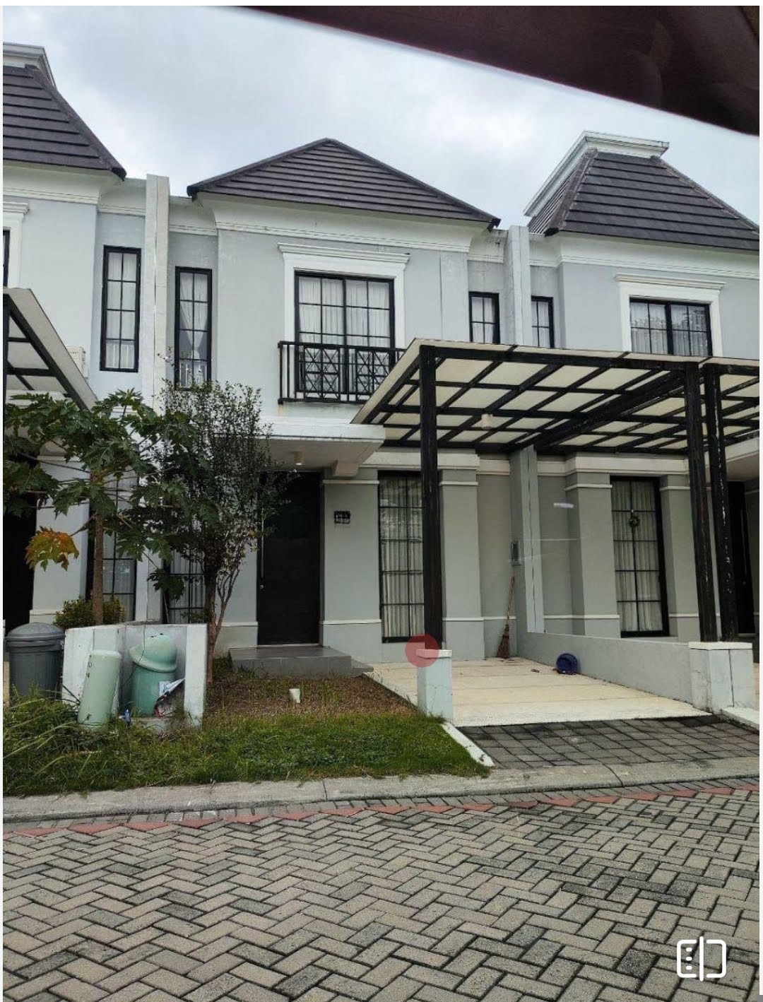 Dijual Rumah Minimalis Oakwood Citraland Utama Surabaya Barat - Image 1
