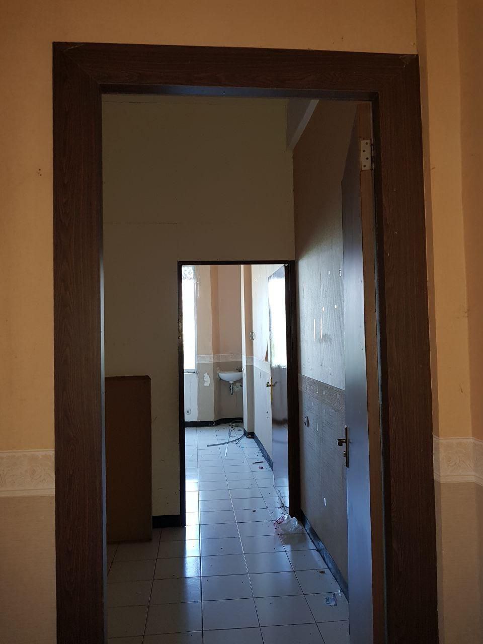 Dijual/Disewakan 2 Unit Ruko Komersial Strategis Klampis Megah Surabaya Timur - Thumbnail 6