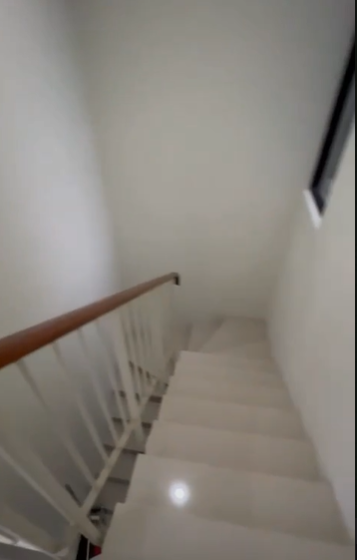 Dijual Rumah Elite Northwest Lake Citraland di Wilayah Surabaya Barat - Thumbnail 4