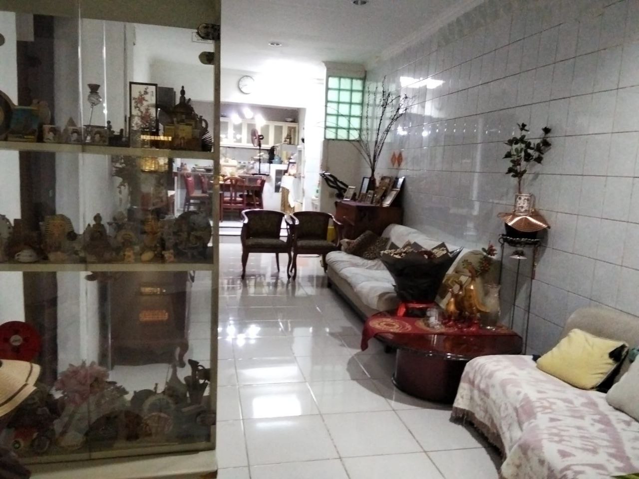 Dijual Rumah Siap Huni di Wilayah Jakarta Pusat - Image 1