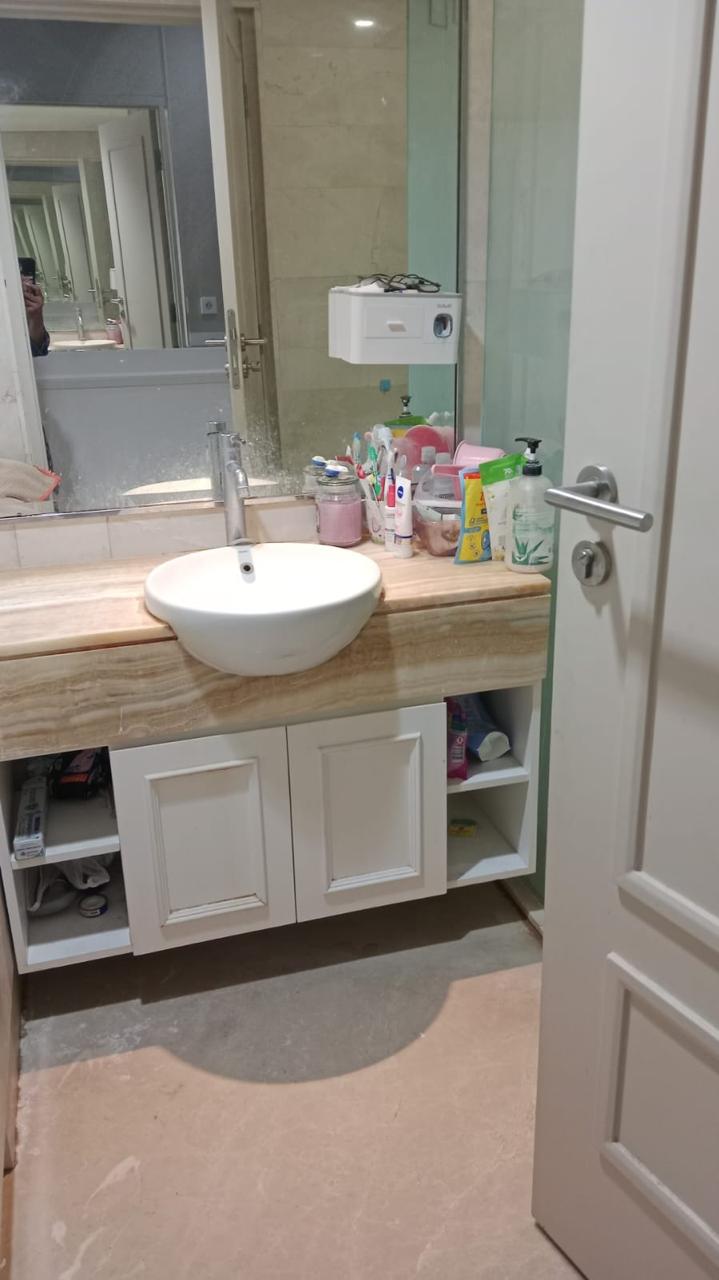 Dijual Unit Apartemen 3BR The Peak Tunjungan Plaza Surabaya Pusat - Thumbnail 6