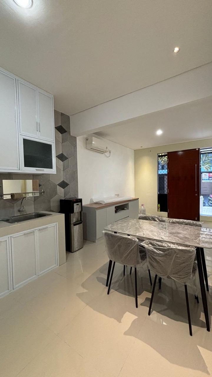 Disewakan Rumah Siap Huni Northwest Hill Citraland Surabaya Barat - Thumbnail 6