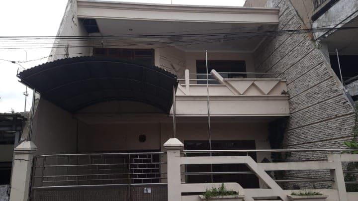 Dijual Rumah Strategis 2 Lantai Lebak Arum Surabaya Timur - Image 1