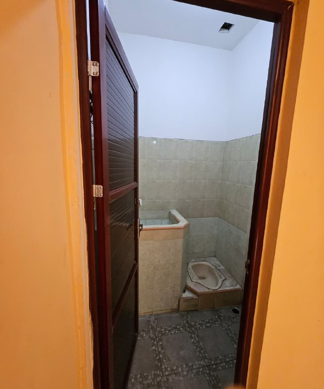 Dijual Rumah 2 Lantai Siap Huni di Menganti Satelit Indah Gresik - Thumbnail 4