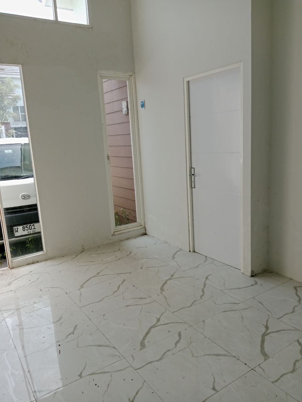 Dijual Rumah Minimalis di Wilayah Jade Hamlet Menganti Gresik - Thumbnail 5