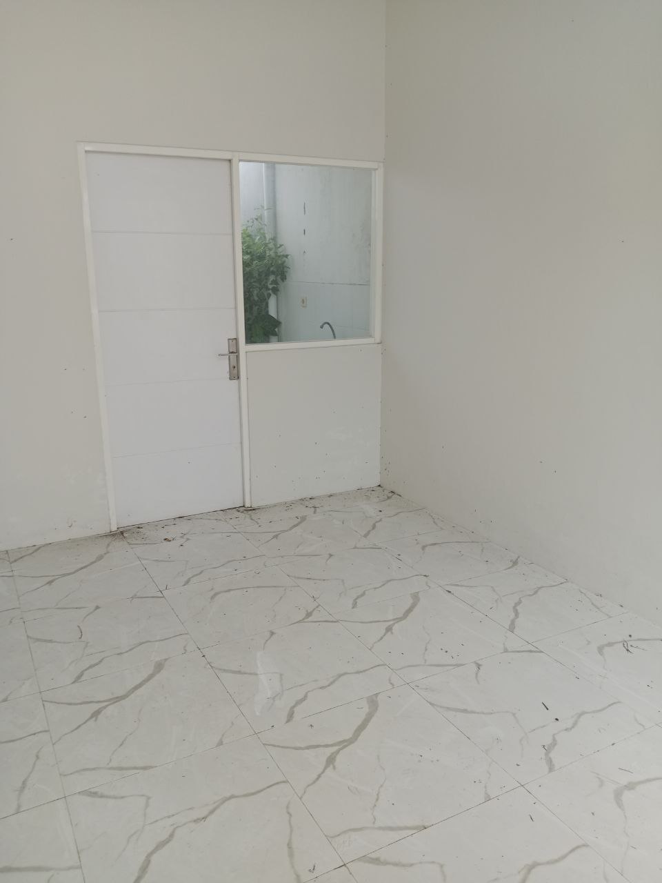 Dijual Rumah Minimalis di Wilayah Jade Hamlet Menganti Gresik - Thumbnail 7