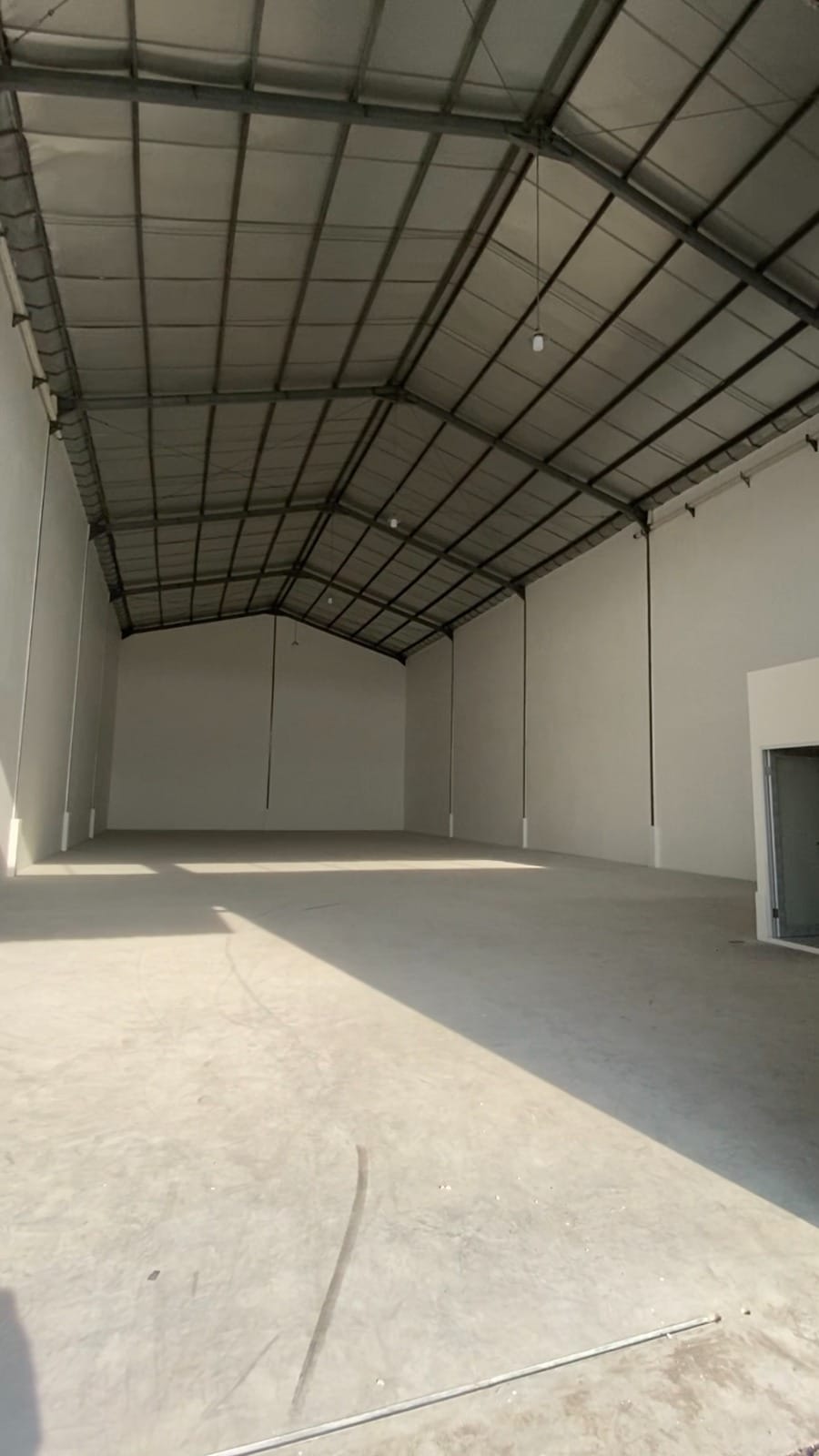 Dijual Gudang Baru Bebas Banjir di DKP Warehouse Gresik - Image 1