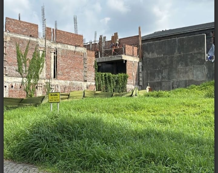 Dijual Tanah Strategis di Lokasi Citraland Surabaya Barat - Image 1