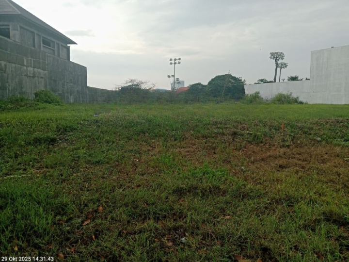 Dijual Tanah Kavling Luas Lokasi di kawasan Galeria Golf Citraland Surabaya Barat - Image 1
