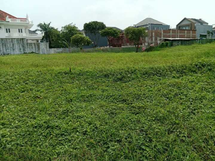 Dijual Tanah Perumahan Hook Lokasi di Kawasan Citraland Galeria Golf Surabaya Barat - Image 1