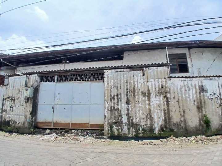 Disewakan Gudang di kawasan Kedinding Tengah, Surabaya Utara - Image 1