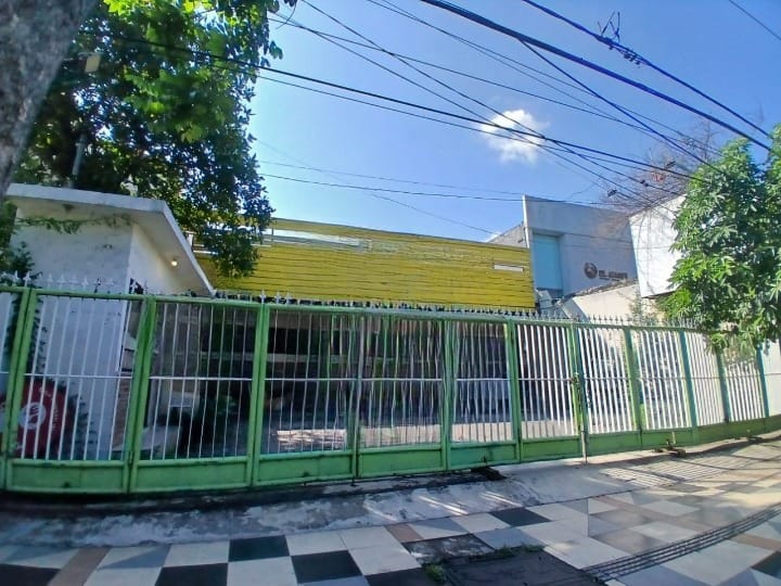 Disewakan Rumah Usaha Komersial Raya Jemursari Lokasi Strategis Surabaya Selatan - Image 1