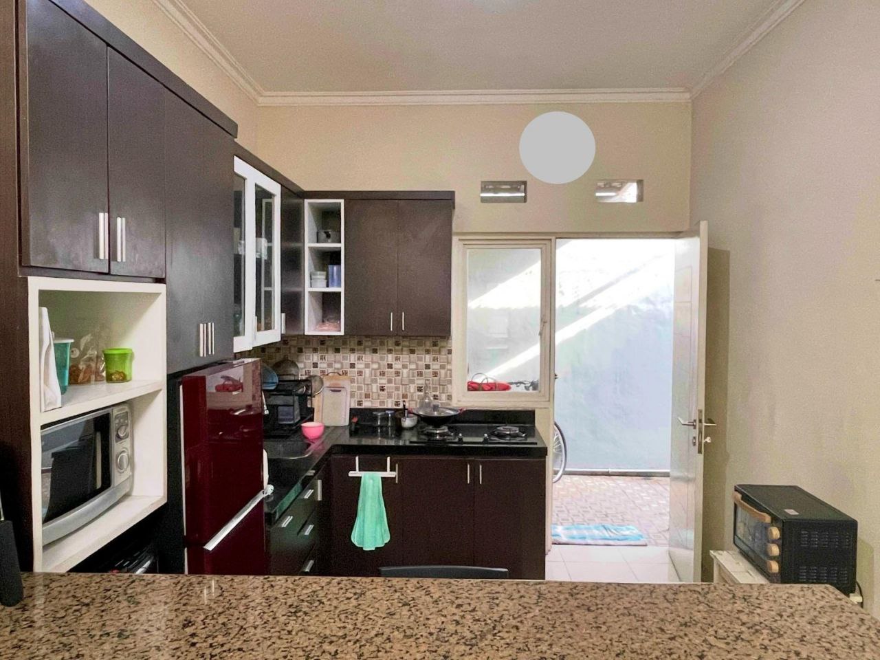 Dijual Rumah Siap Huni Furnished di Valencia Icon Puri Surya Jaya Sidoarjo - Thumbnail 6