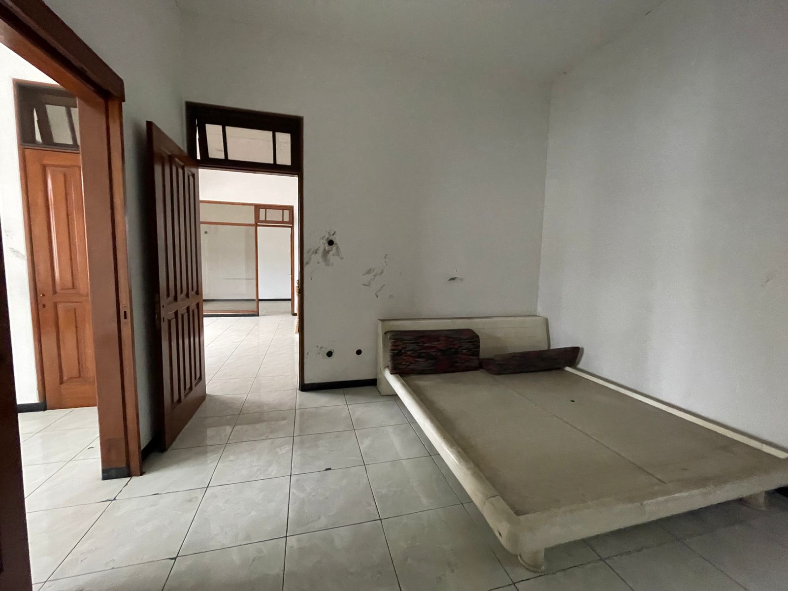 Dijual Rumah Mewah 2 Lantai di Raya Margorejo Surabaya Selatan - Thumbnail 4