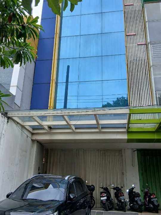 Disewakan Ruko Strategis dan Siap Pakai di Raya Kertajaya Surabaya Timur - Thumbnail 3