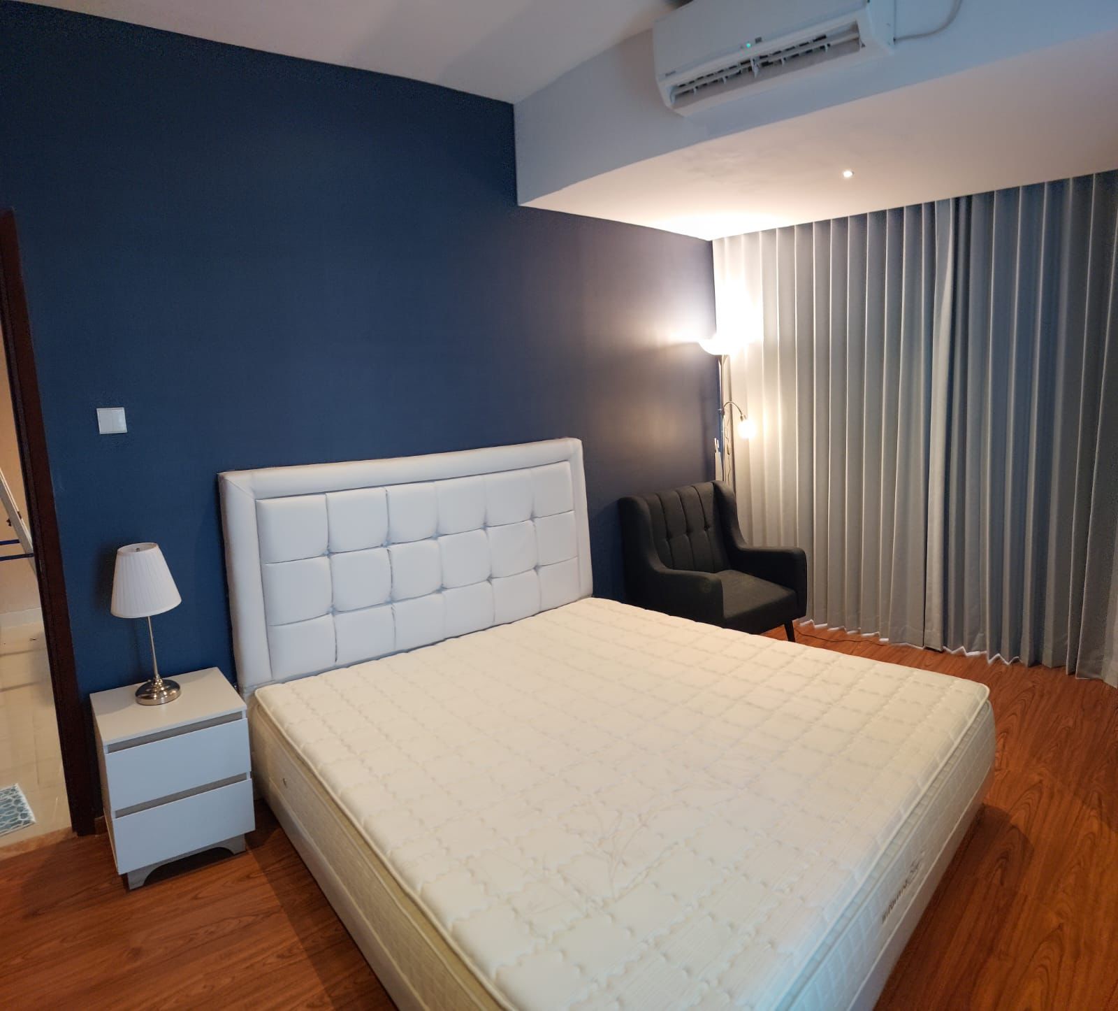 Dijual Apartemen Unit Corner Grand Sungkono Lagoon Tower Venetian Surabaya Barat - Thumbnail 3