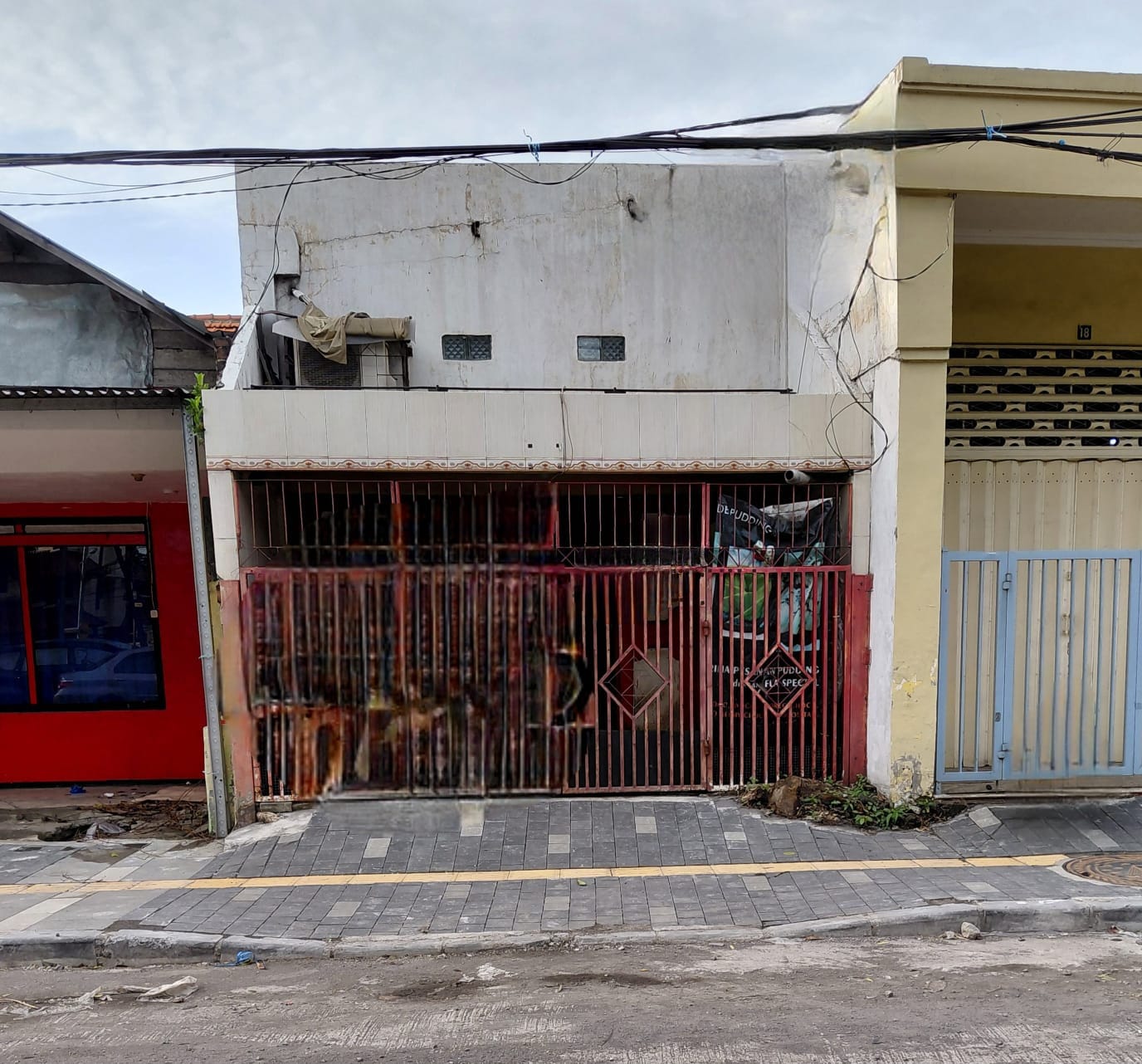 Dijual Rumah Bagus Terawat di Wilayah Manyar Kertoarjo Surabaya Timur - Image 1