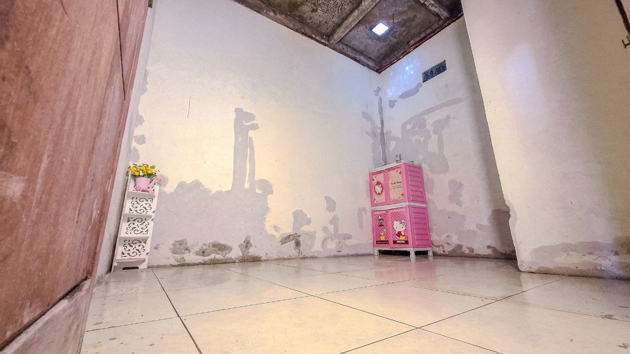 Dijual Rumah 2 Lantai Siap Huni di Jalan Pagesangan Asri Surabaya Selatan - Thumbnail 6