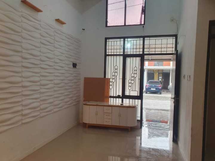 Dijual Rumah Strategis Siap Huni di Citra Raya West Portofino Villagio Tangerang - Thumbnail 2