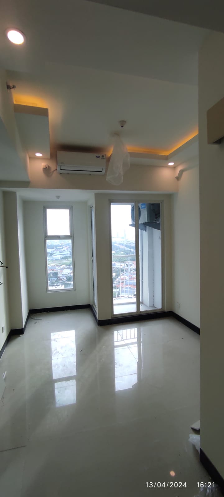 Dijual/ Disewakan Unit Apartment Bagus Amor Tower Pakuwon City Mall Surabaya Timur - Image 1