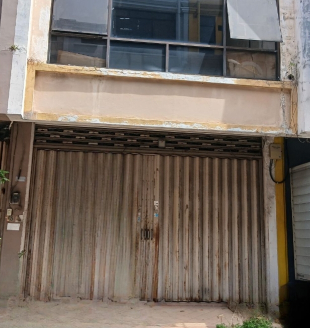 Dijual Ruko Bagus 3 Lantai Rungkut Surabaya Timur - Image 1