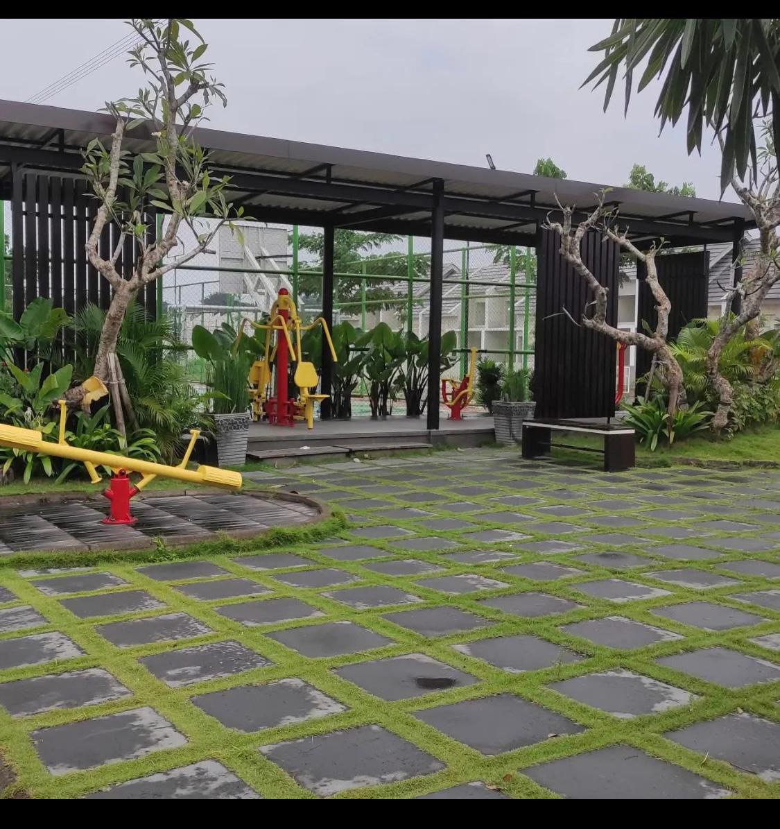 Dijual Rumah Siap Huni Strategis di Denaila Village Gresik - Thumbnail 8