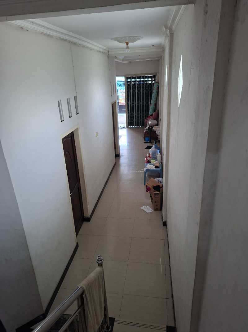 Disewakan Rumah Usaha 2 Lantai Siap Huni di Petemon Barat Surabaya Barat - Thumbnail 4