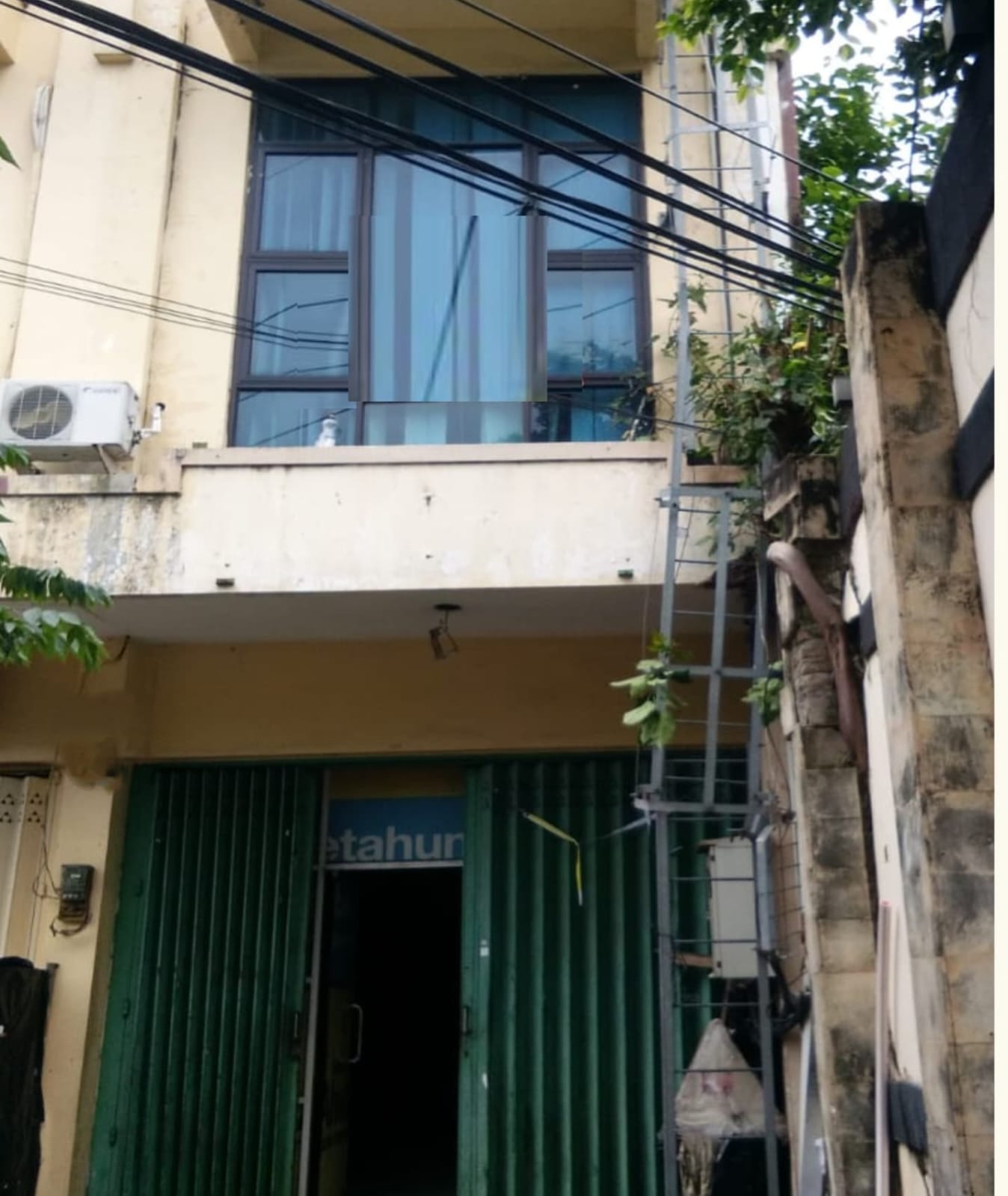 Dijual Ruko Strategis di Wilayah Tegalsari Surabaya Pusat - Image 1