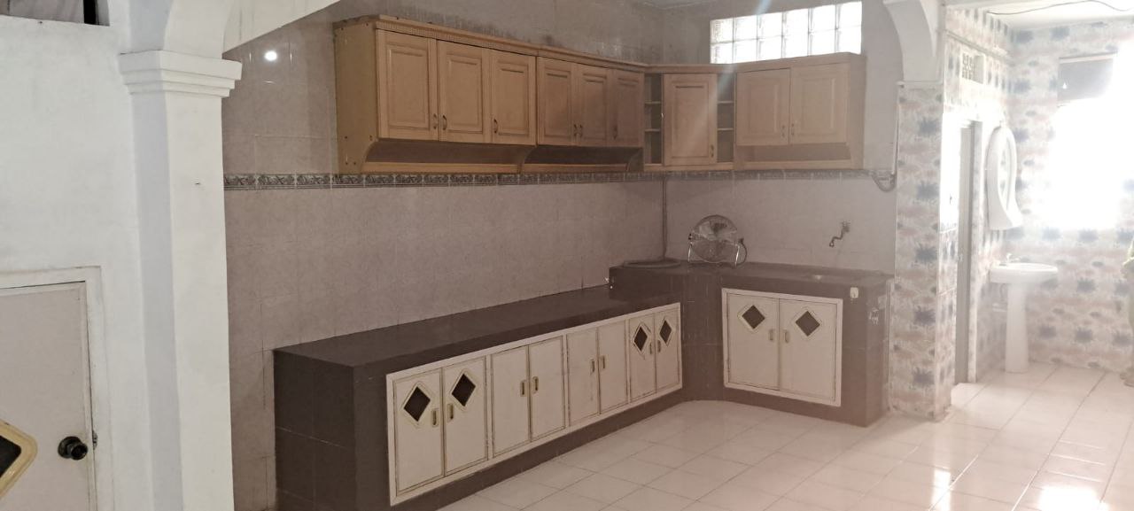 Dijual Rumah 2 Lantai Strategis Siap Huni di Ngagel Mulyo Surabaya Selatan - Thumbnail 2