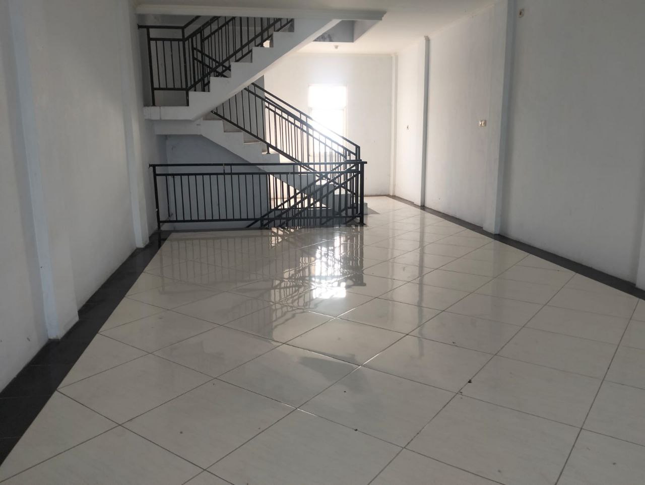 Dijual/Disewakan Ruko 3 Lantai Strategis di Sentraland Perumnas Driyorejo Gresik - Thumbnail 7