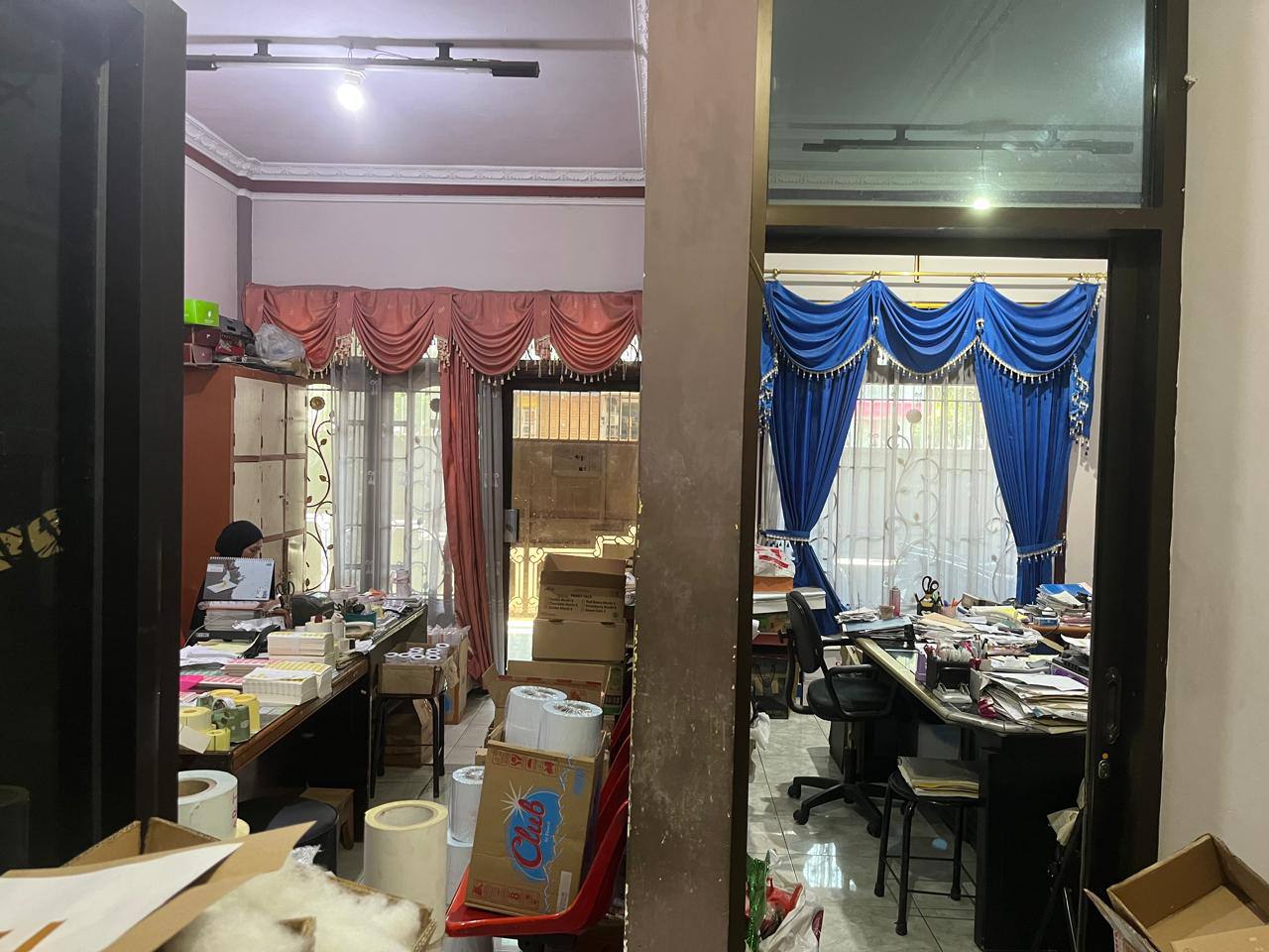 Disewakan Rumah Usaha Strategis di Jalan Ir. Soekarno Surabaya Timur - Thumbnail 3