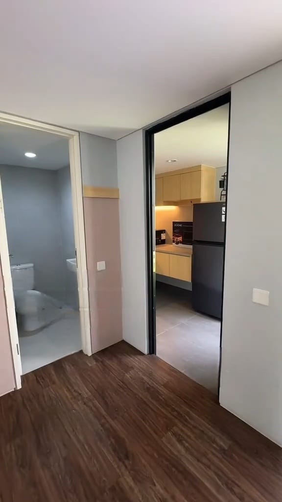 Dijual Rumah Bagus Full Furnished di Northwest Citraland Surabaya Barat - Thumbnail 2