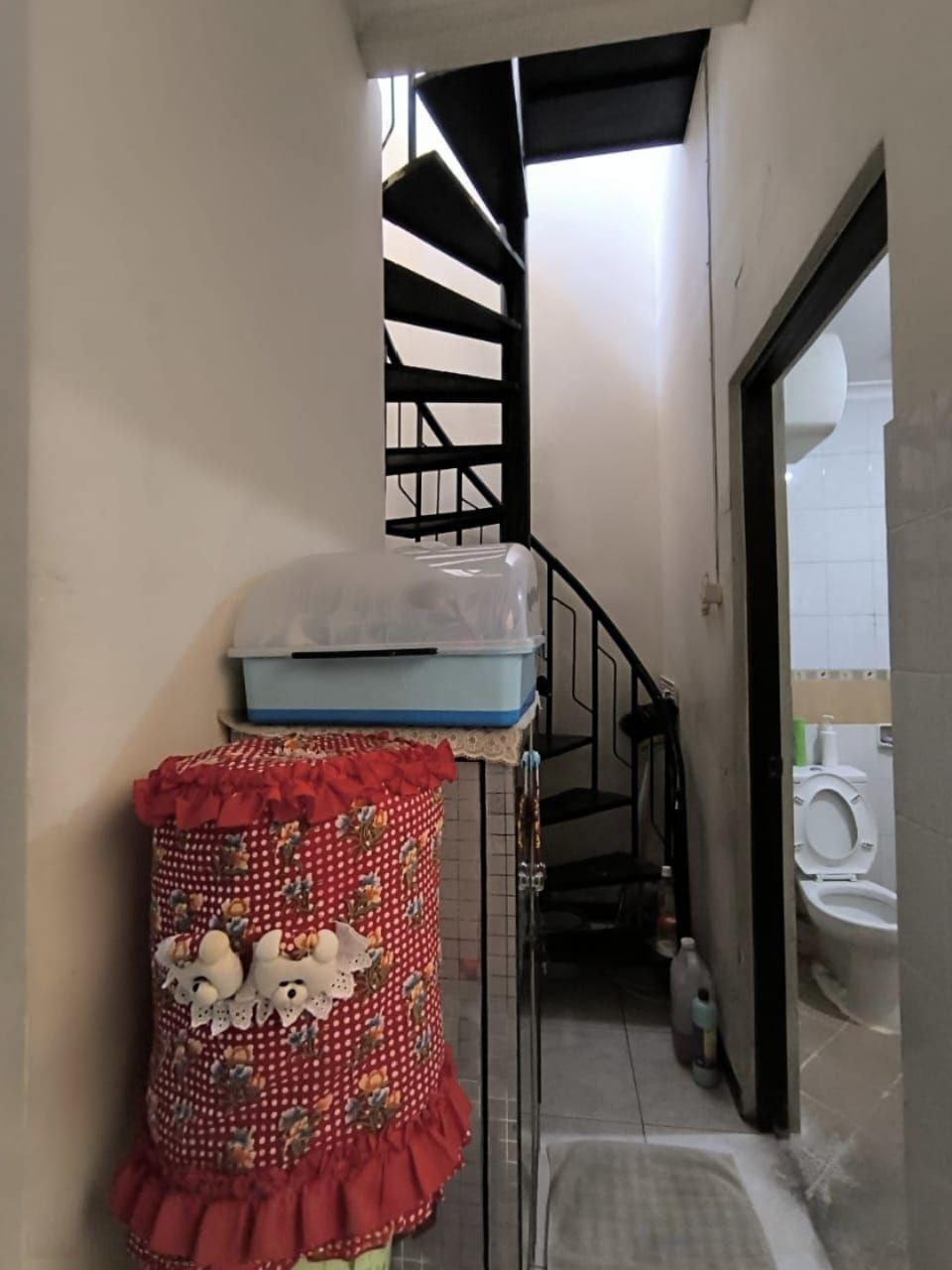 Dijual Cepat Ruko Strategis di Raya Darmo Baru Barat Surabaya Barat - Thumbnail 3