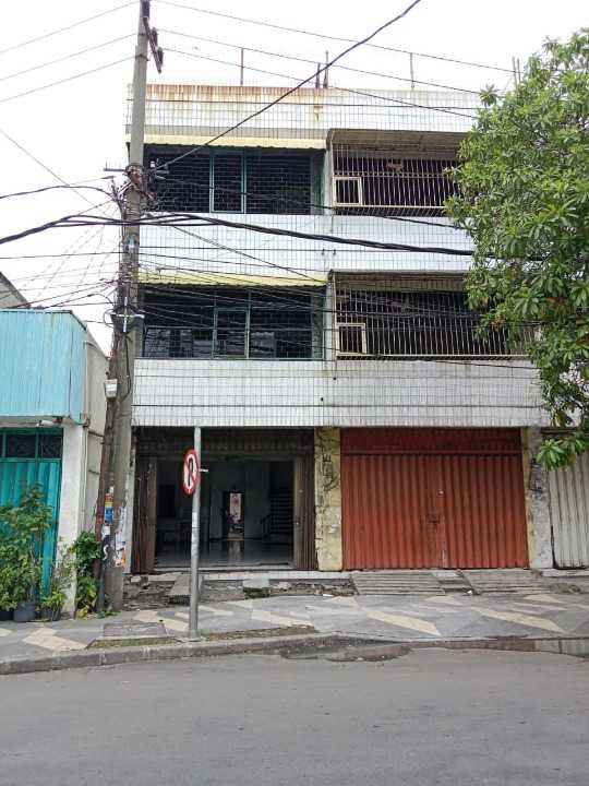 Dijual Ruko Lokasi Unggulan di Jalan Tambak Sari Surabaya Timur - Image 1