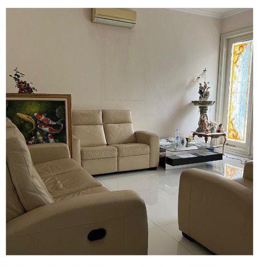 Dijual Rumah Sultan Istimewa Lokasi Strategis di Raya Kertajaya Indah Surabaya Timur - Image 1