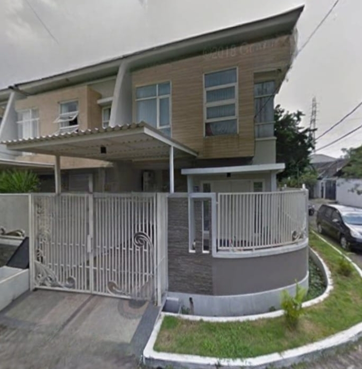 Dijual Rumah Strategis Siap Huni Lokasi di Surabaya Timur - Image 1