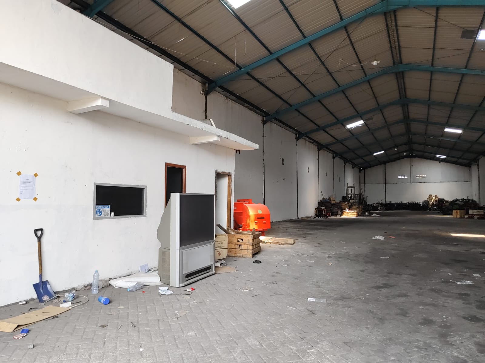 Dijual Gudang Besar di Bumi Maspion Romokalisari Surabaya Barat - Thumbnail 3