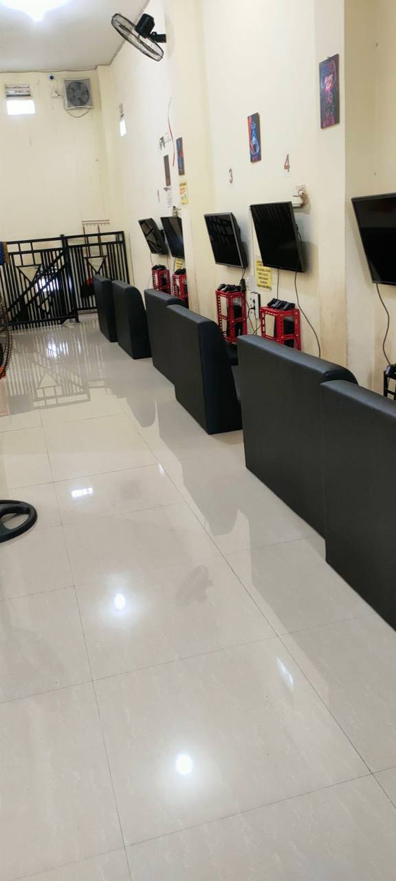 Dijual Ruko Stategis di Jalan Kedung Cowek Utara Surabaya Utara - Thumbnail 2