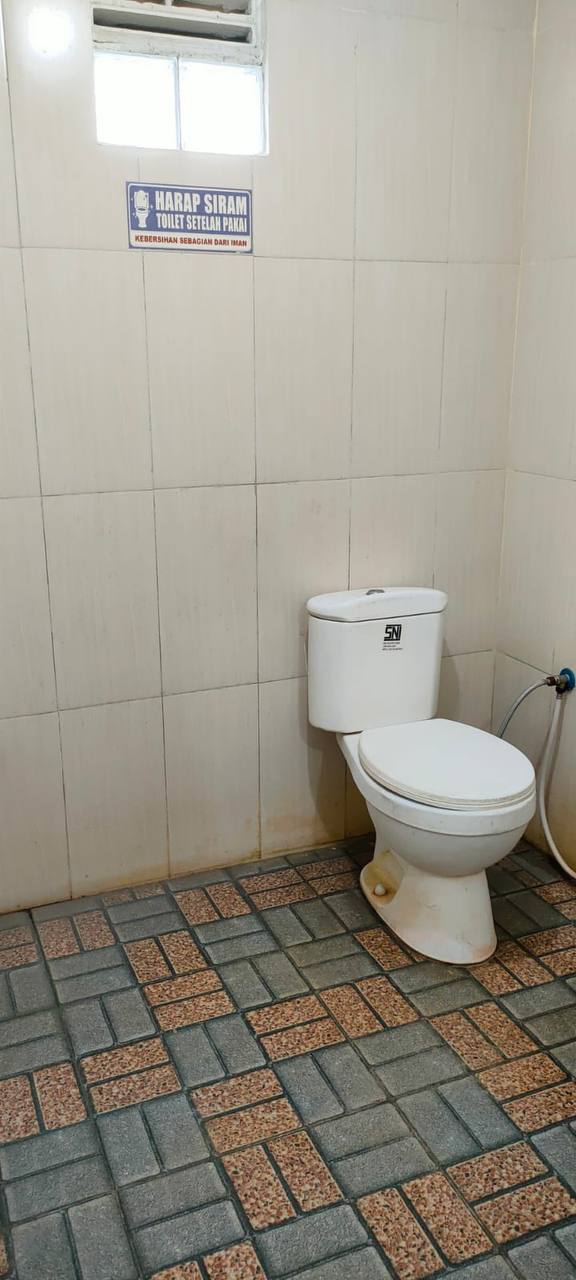 Dijual Ruko Stategis di Jalan Kedung Cowek Utara Surabaya Utara - Thumbnail 4