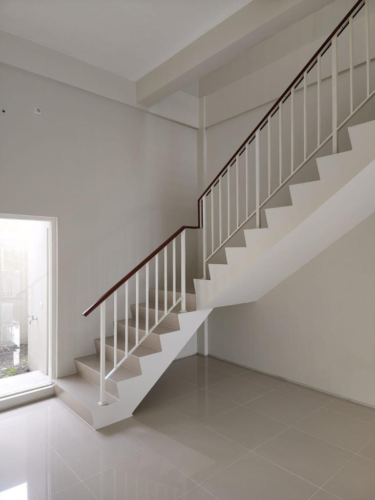 Disewakan Ruko 2 Lantai di Palma Galeria Citraland Surabaya Barat - Thumbnail 3