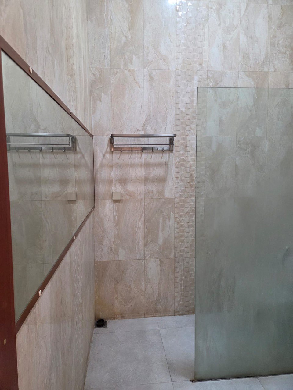 Disewakan Rumah Nyaman Strategis di Krembangan Barat Surabaya Utara - Thumbnail 4