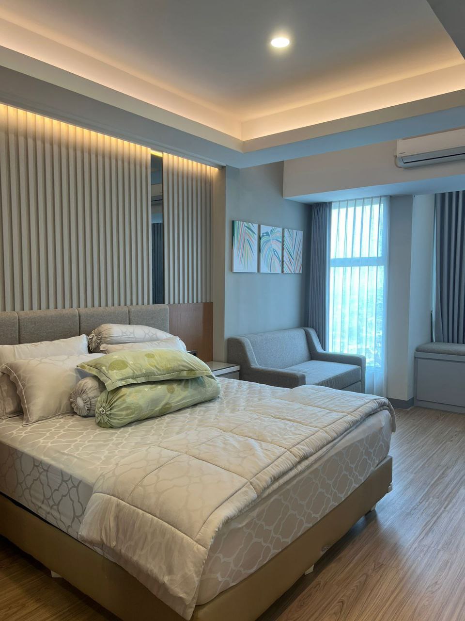 Disewakan Apartemen Mewah Full Furnished di Benson Surabaya Barat - Thumbnail 4