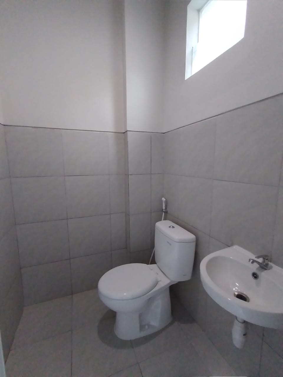 Dijual Ruko Strategis di Citraland CBD Driyorejo Surabaya Barat (bbgun) - Thumbnail 5