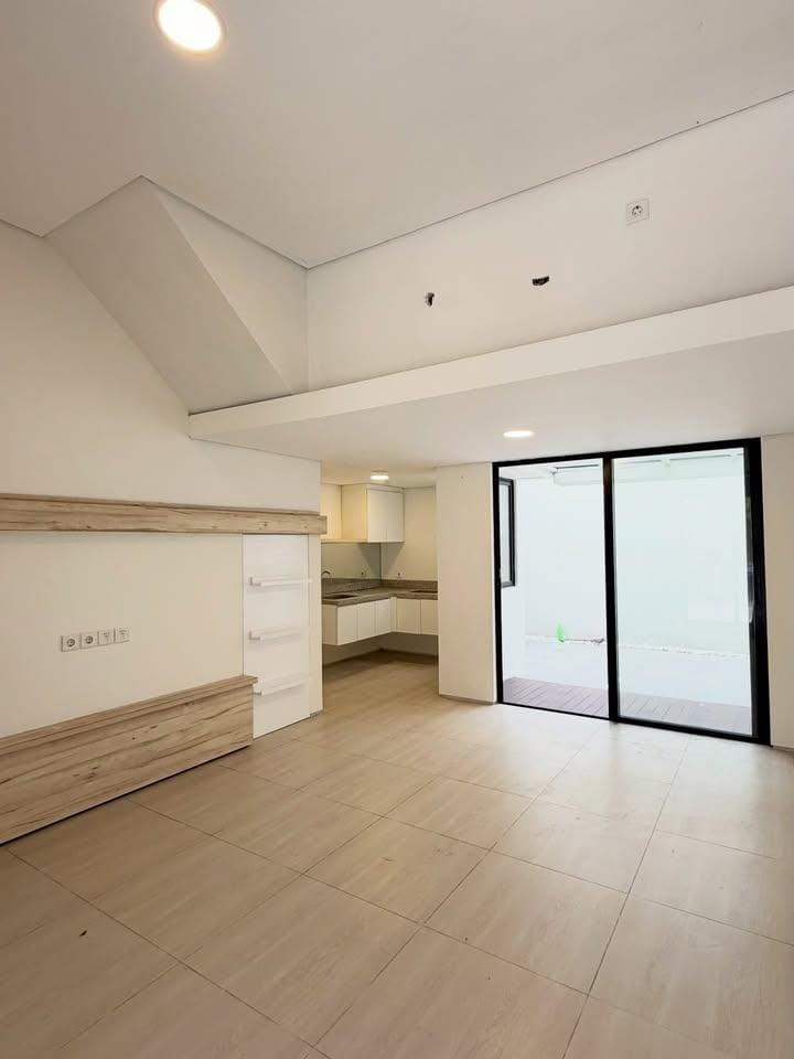 Dijual Rumah Baru 2 Lantai di Wilayah Northwest Park Citraland Surabaya Barat - Thumbnail 6