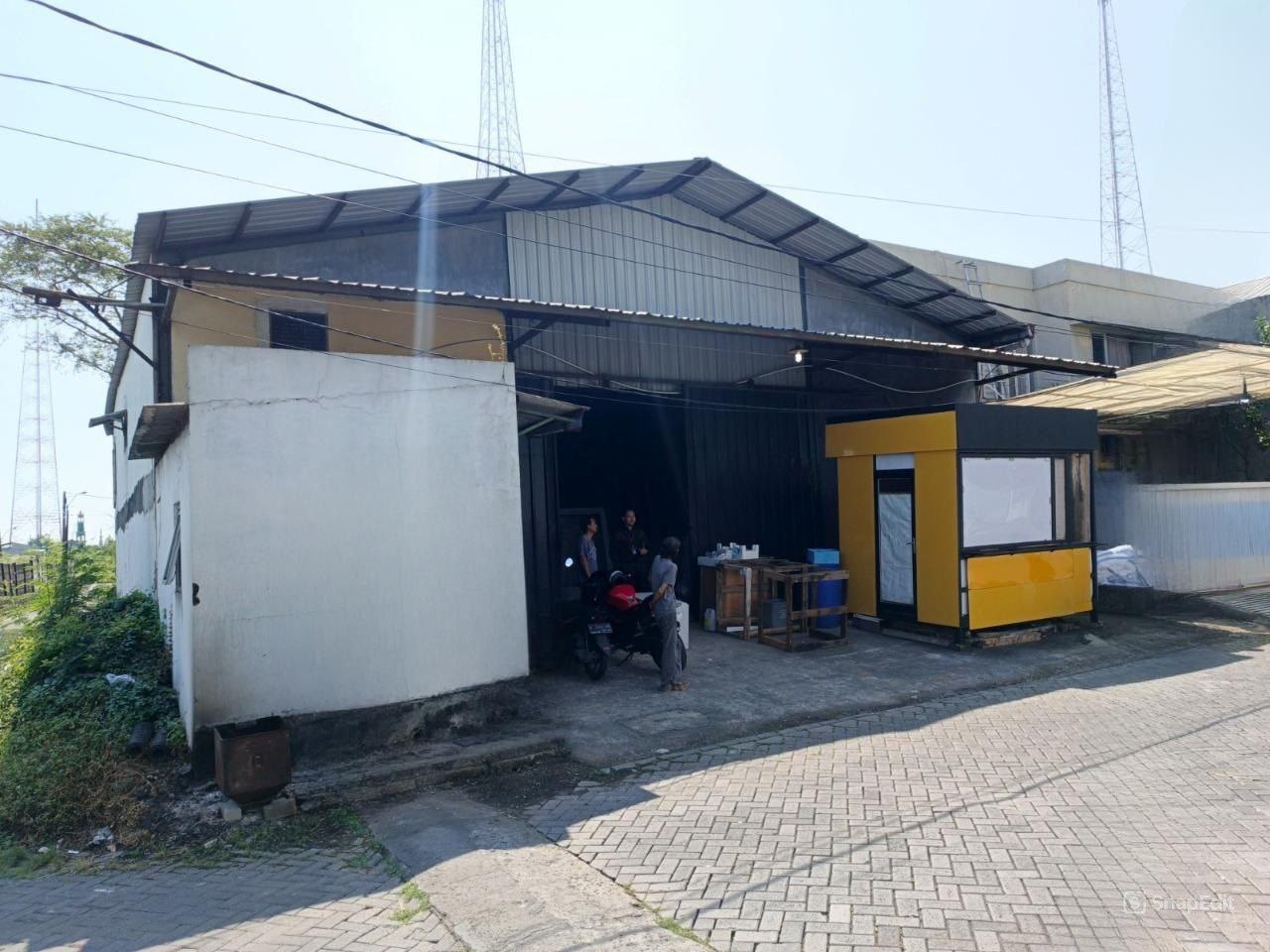 Dijual Gudang Strategis di Puncak Sambisari Surabaya Barat (Auction) - Image 1