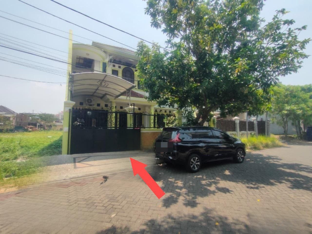 Dijual Rumah Nyaman Strategis di Galaxi Bumi Permai Surabaya Timur (Auction) - Image 1