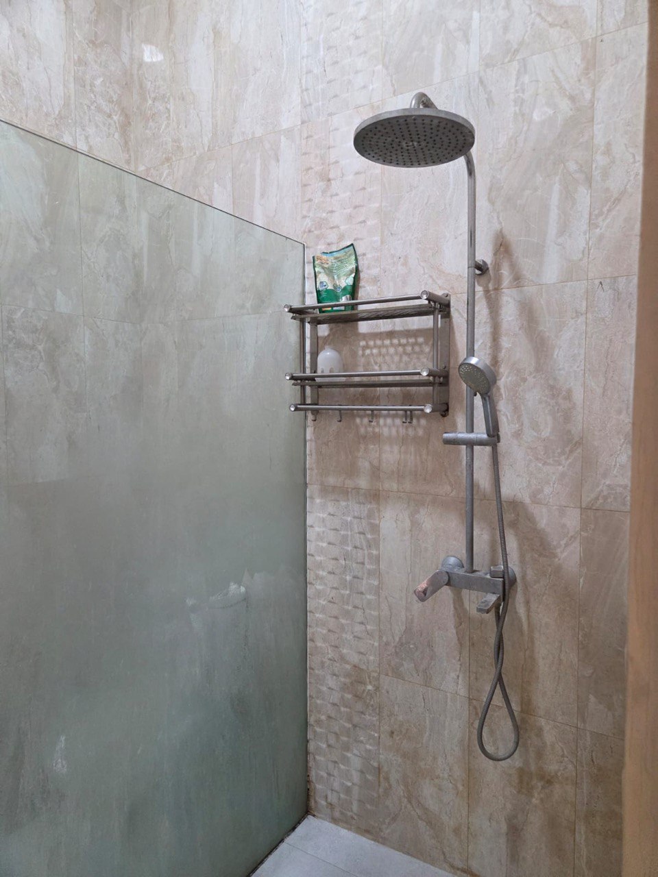 Disewakan Rumah Usaha Strategis di Krembangan Barat Surabaya Utara - Thumbnail 5